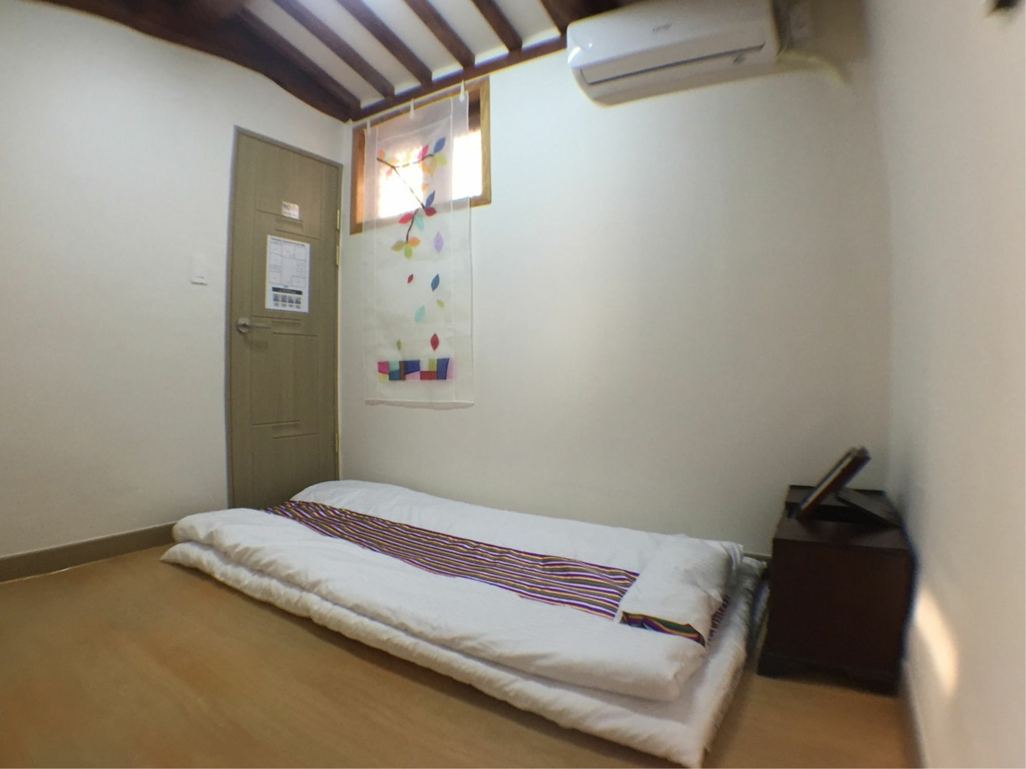 Seoul Lucky Guesthouse Hanok Exterior foto