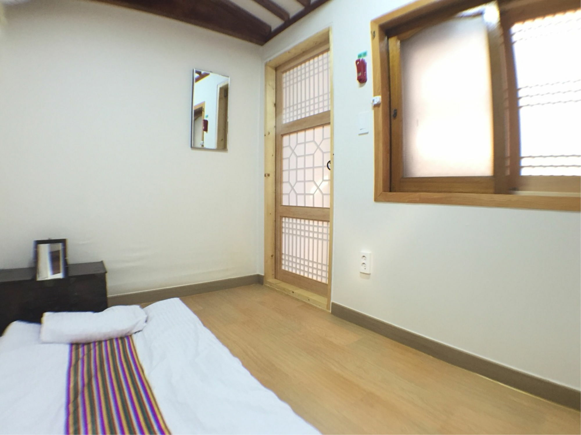 Seoul Lucky Guesthouse Hanok Exterior foto